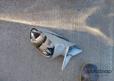 2000 Lincoln Continental из США, поврежденный, VIN 1LNHM97V8YY763843